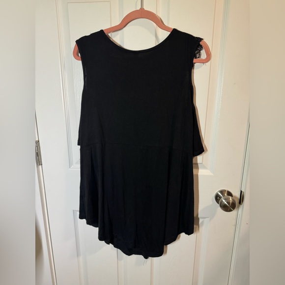 Cold Shoulder Top - Picture 6 of 8